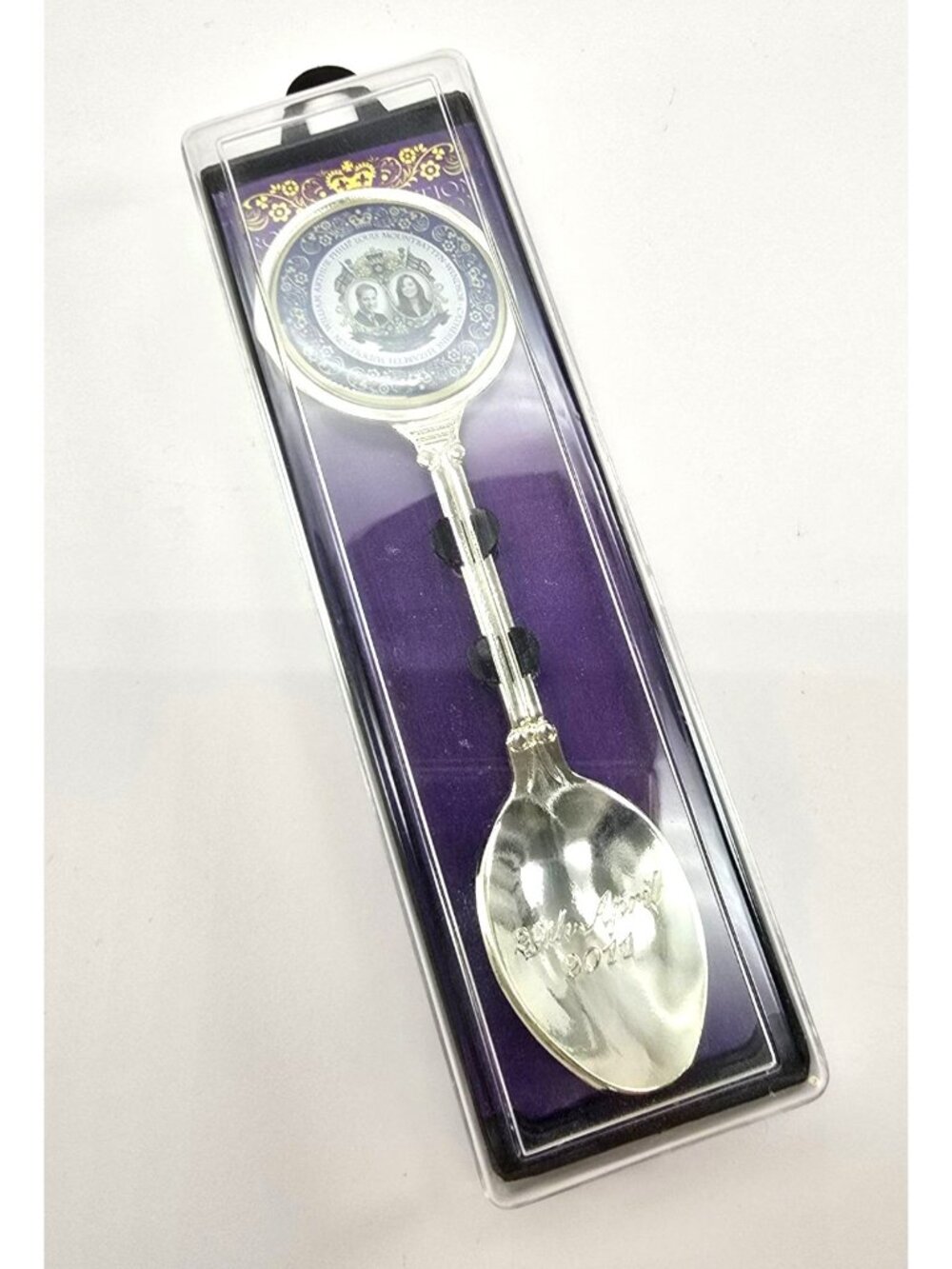 Royal Wedding Commemorative Spoon Prince William & Catherine 2011 VL5072